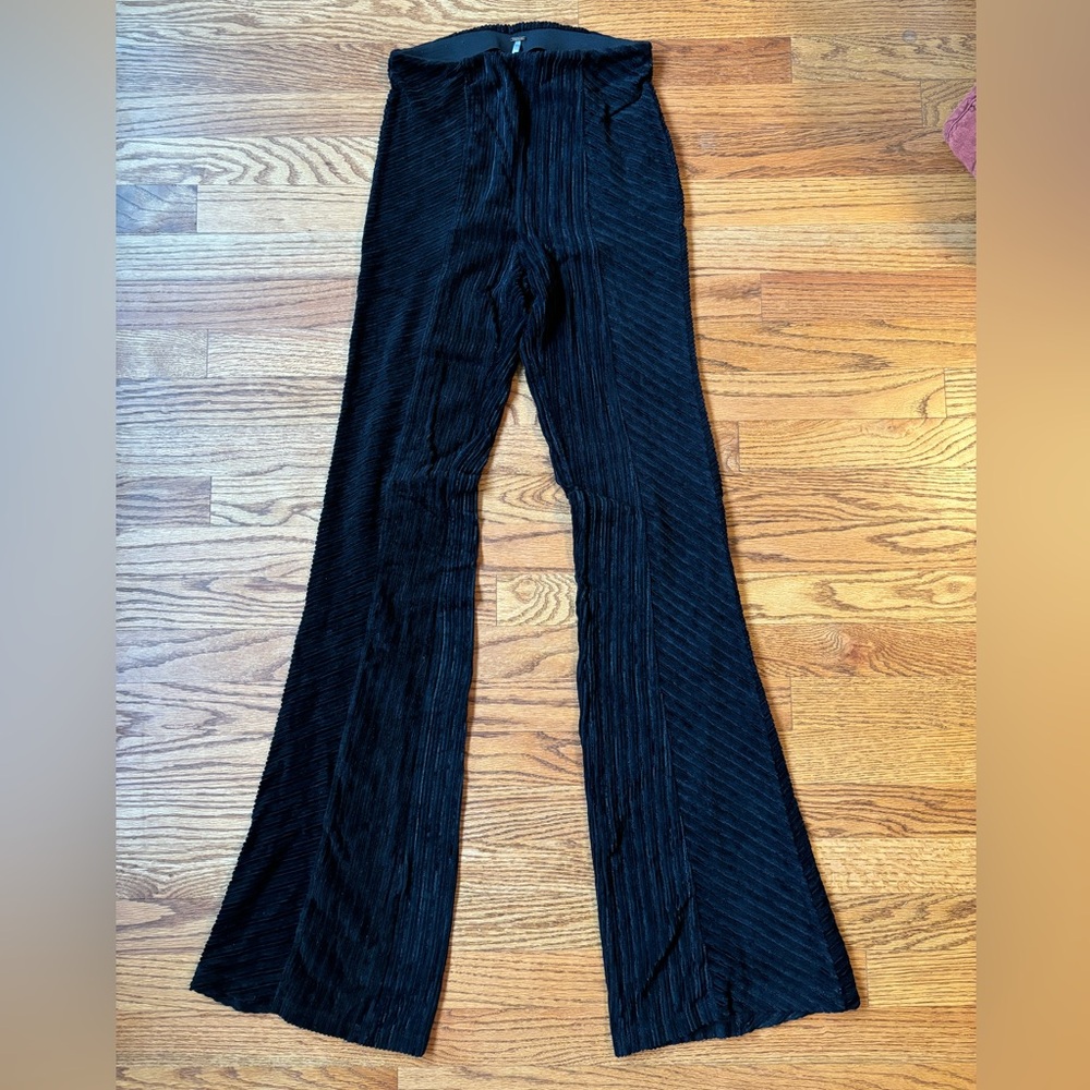 Free People Slim Pull On Velvet Flares XS Tall